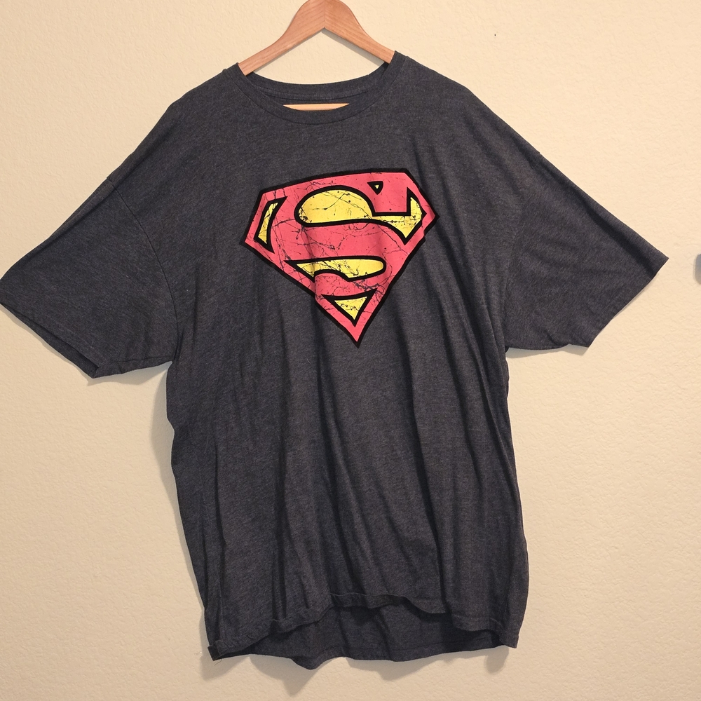 DC Gray and Red Short Sleeve Tee